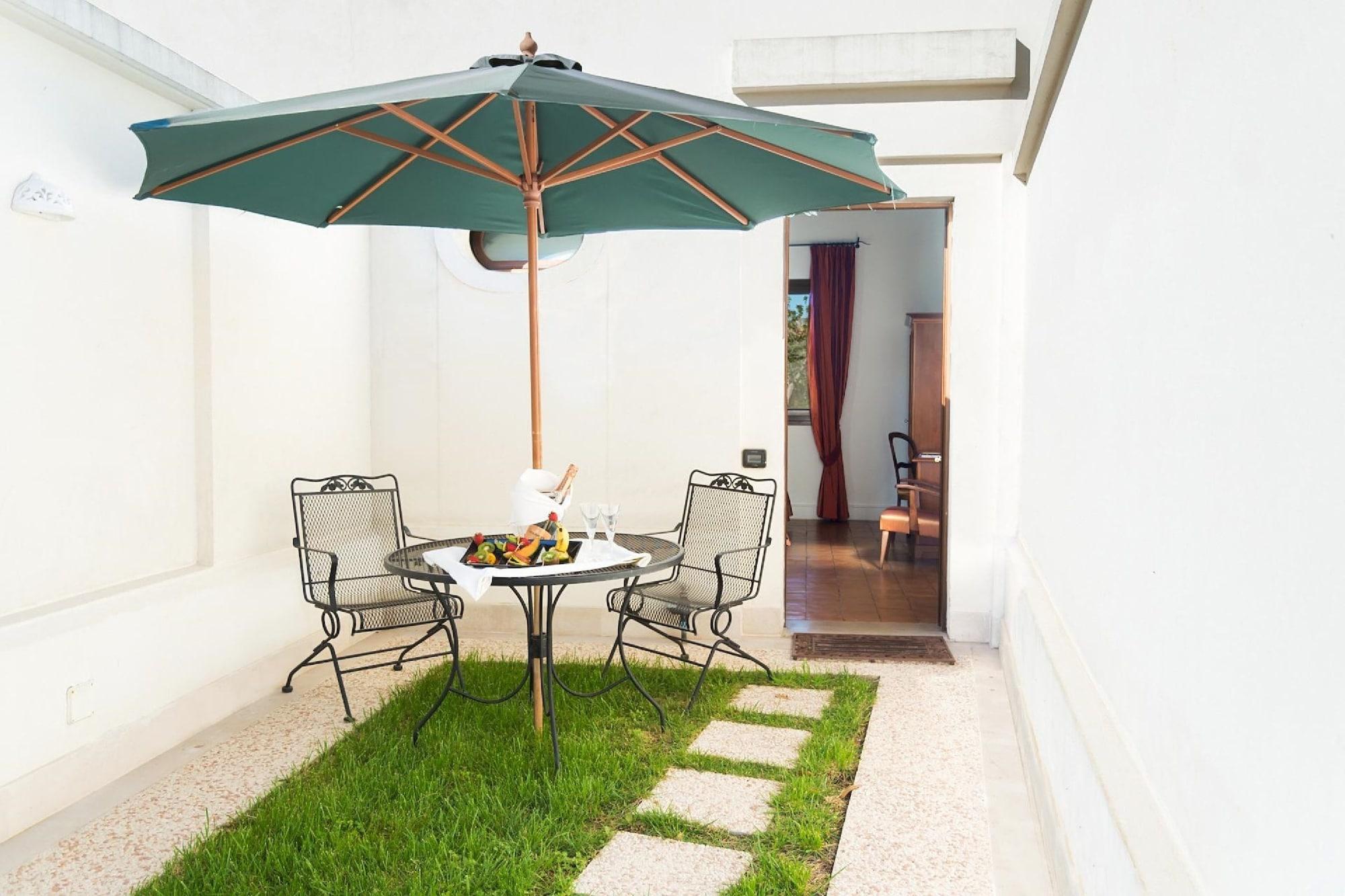Hotel Terranobile Metaresort Bari Kültér fotó