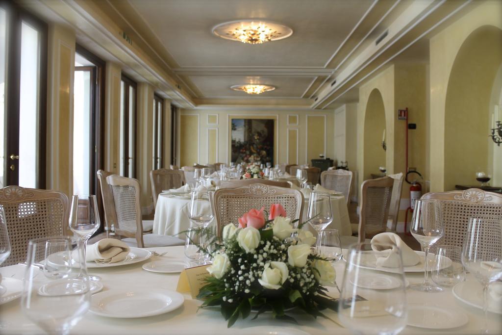 Hotel Terranobile Metaresort Bari Kültér fotó