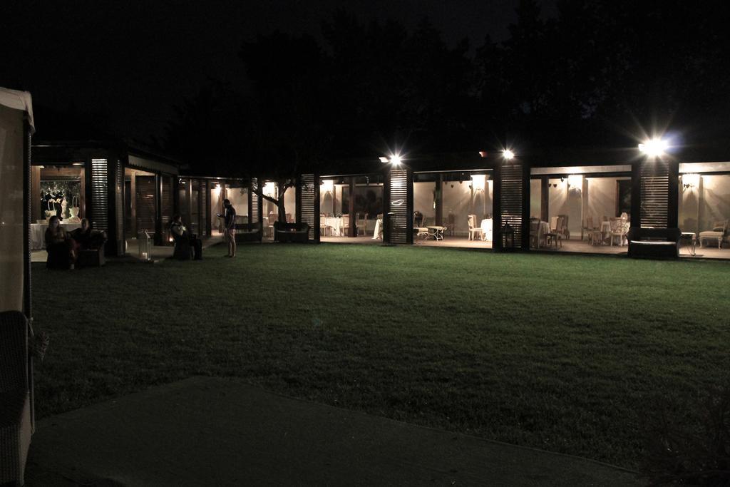Hotel Terranobile Metaresort Bari Kültér fotó