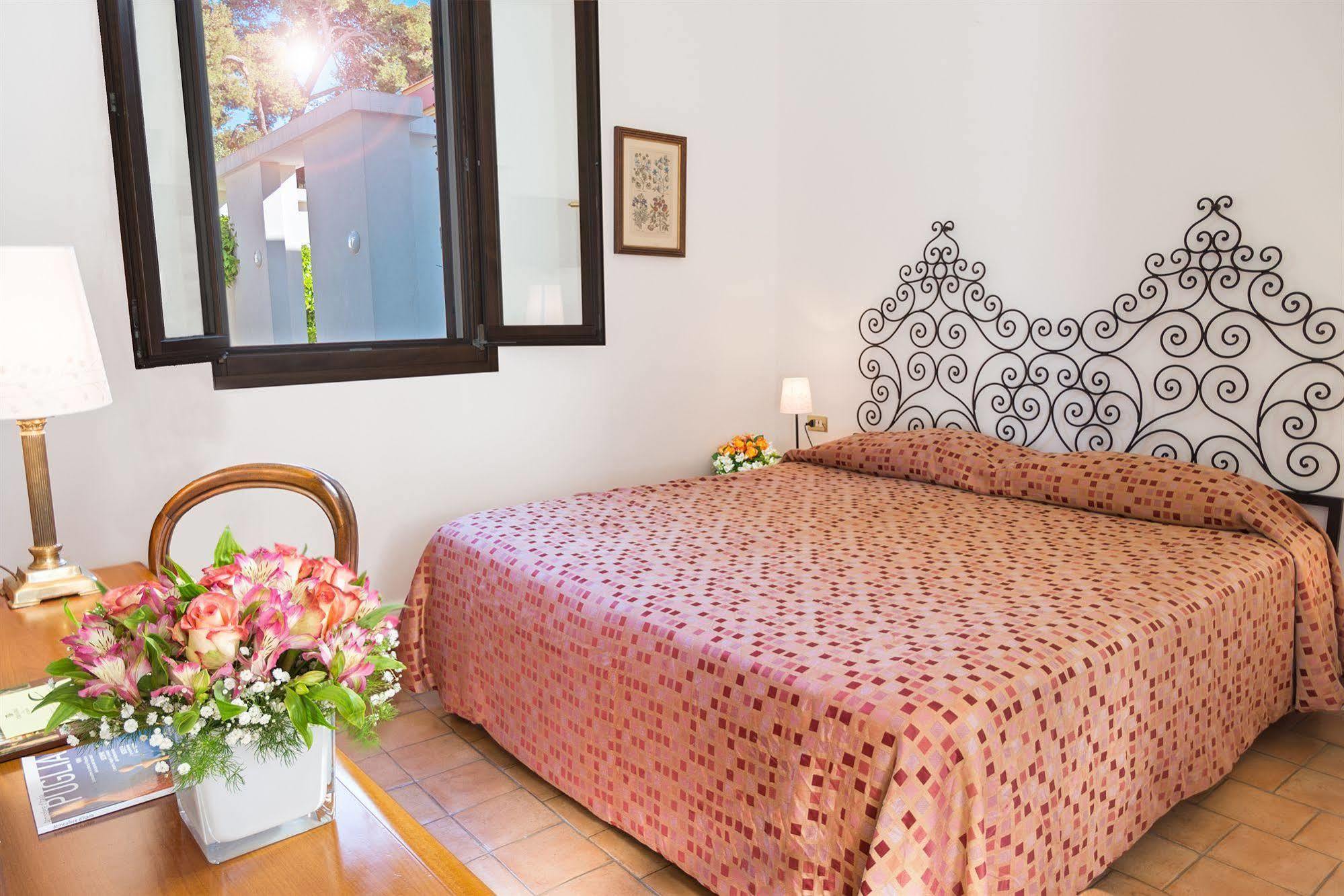 Hotel Terranobile Metaresort Bari Kültér fotó