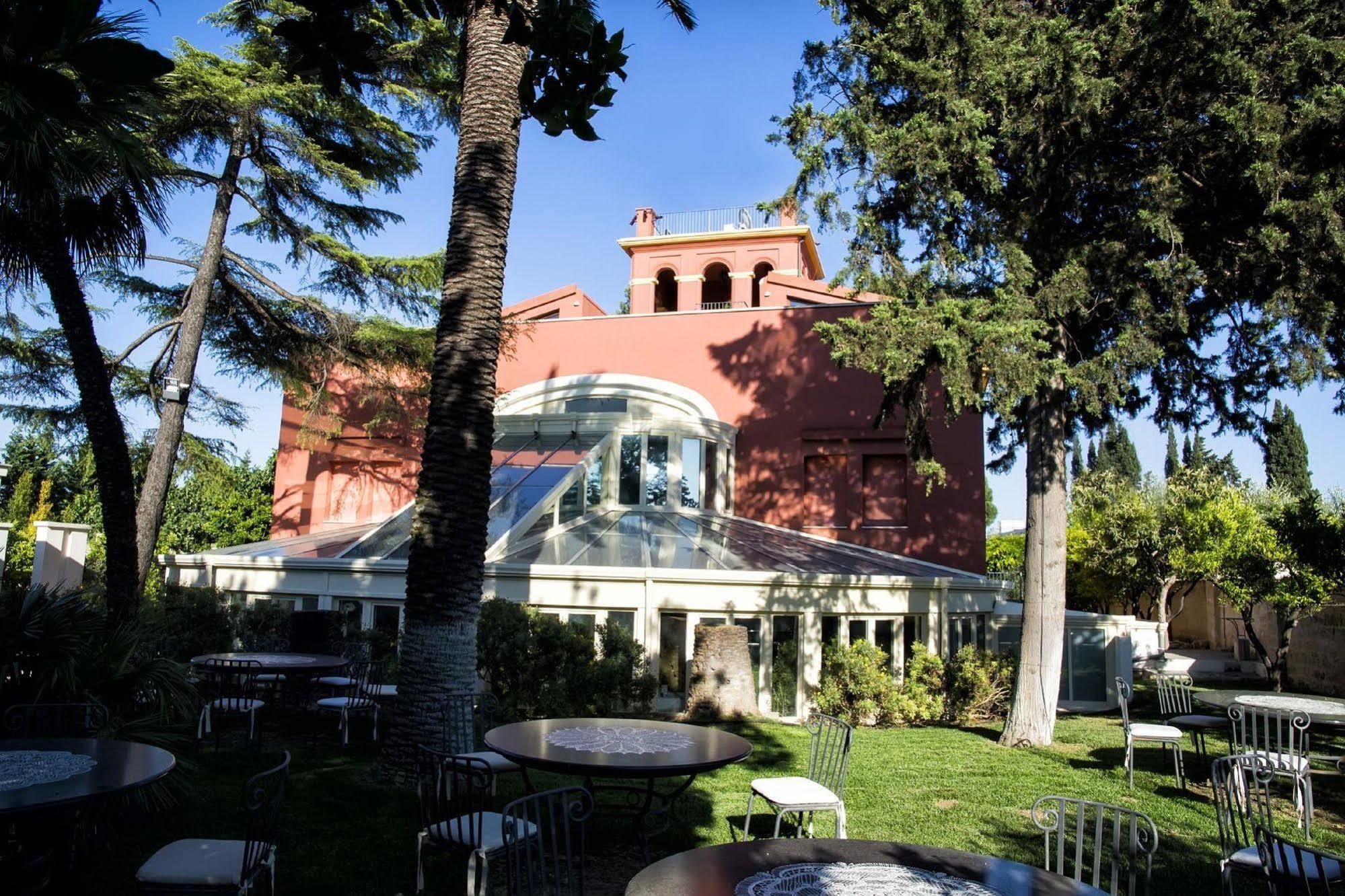 Hotel Terranobile Metaresort Bari Kültér fotó
