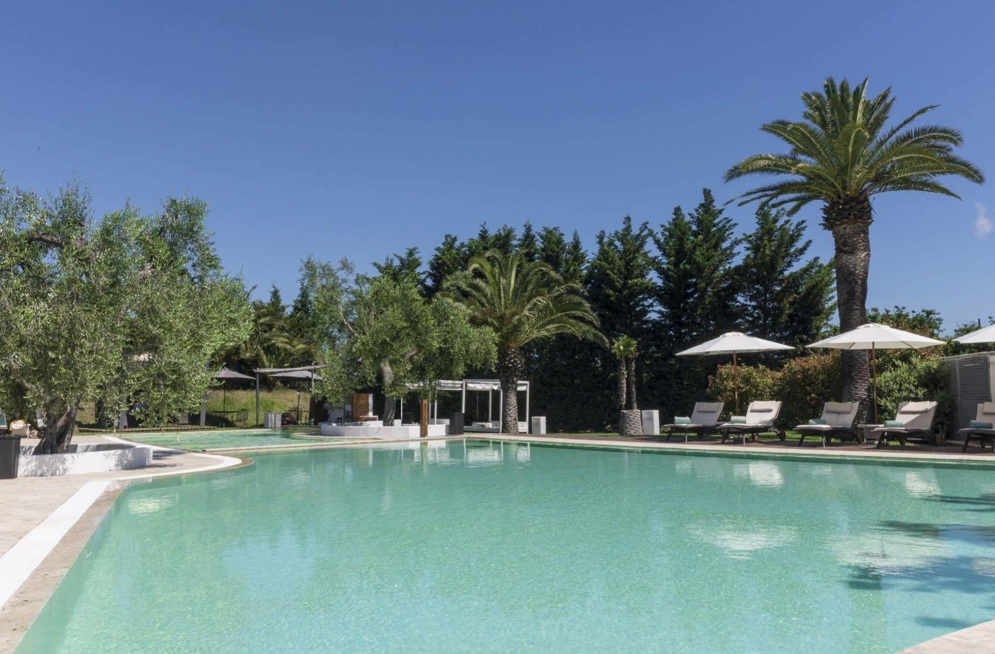 Hotel Terranobile Metaresort Bari Kültér fotó
