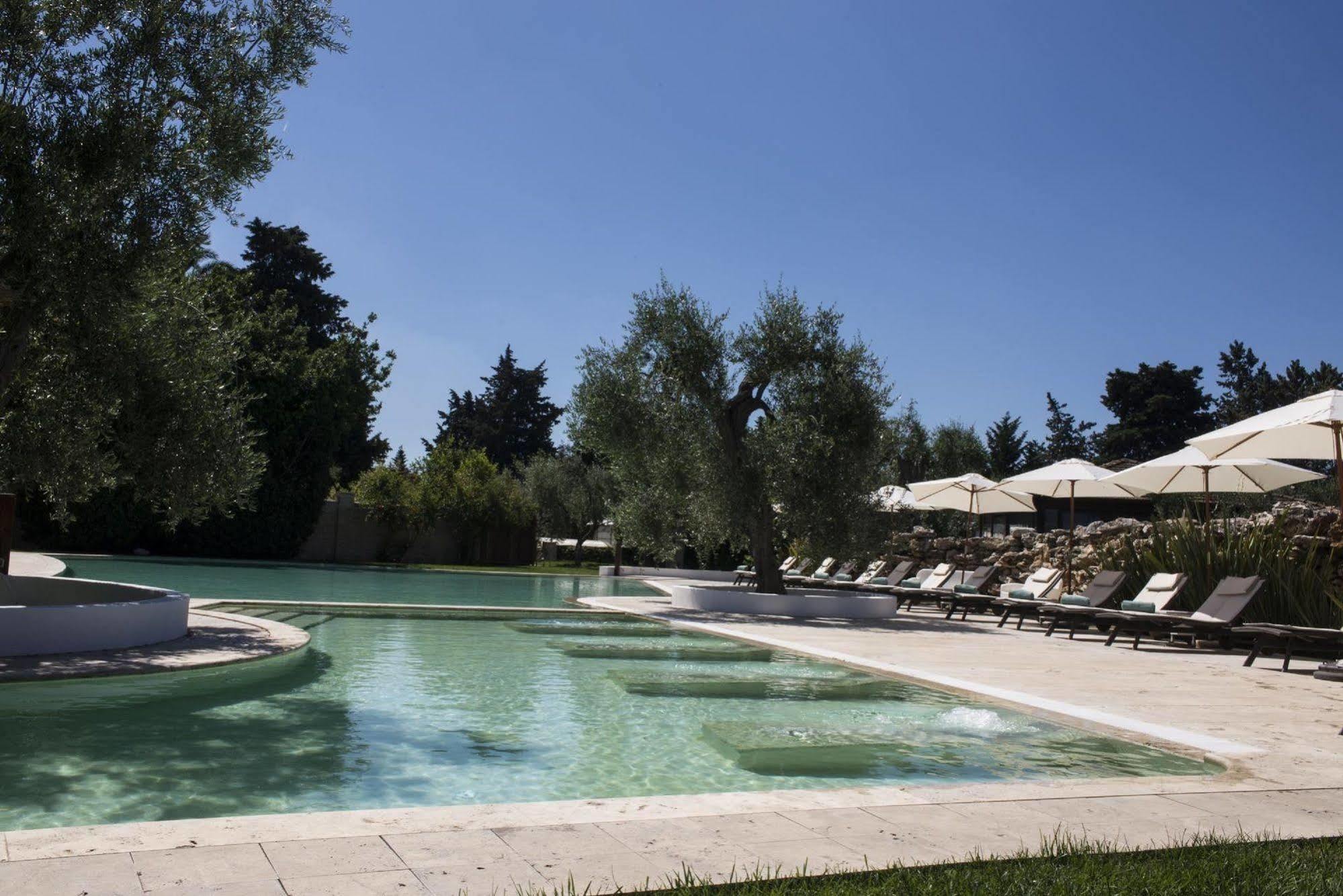 Hotel Terranobile Metaresort Bari Kültér fotó