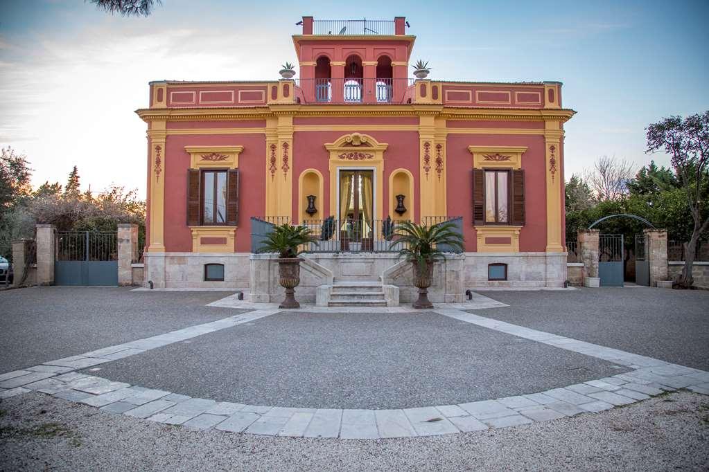Hotel Terranobile Metaresort Bari Kültér fotó
